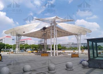 分析膜結(jié)構(gòu)車(chē)棚與景觀棚的不同之處